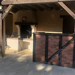 évasion Champêtre : Maison Avec Piscine, Tennis, Et étang Au Cœur De 50 Hectares De Forêt - Fr-1-410-307 Casa de Férias *