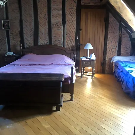 évasion Champêtre : Maison Avec Piscine, Tennis, Et étang Au Cœur De 50 Hectares De Forêt - Fr-1-410-307 *