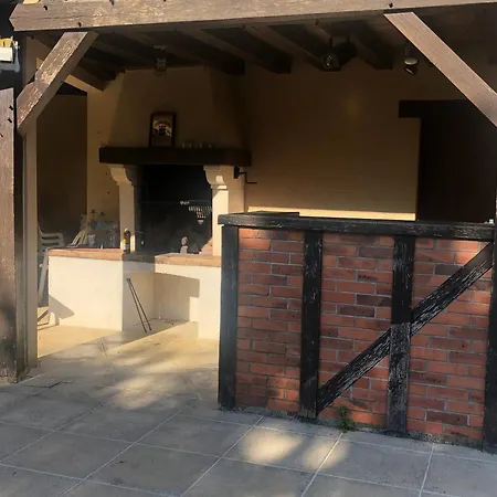 Evasion Champetre : Maison Avec Piscine, Tennis, Et Etang Au Coeur De 50 Hectares De Foret - Fr-1-410-307 Nyaraló *