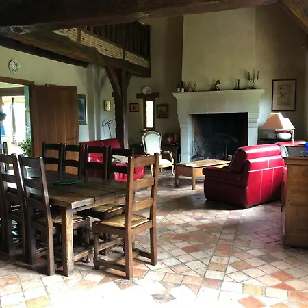 Σπίτι διακοπών Evasion Champetre : Maison Avec Piscine, Tennis, Et Etang Au Coeur De 50 Hectares De Foret - Fr-1-410-307 Le Lude